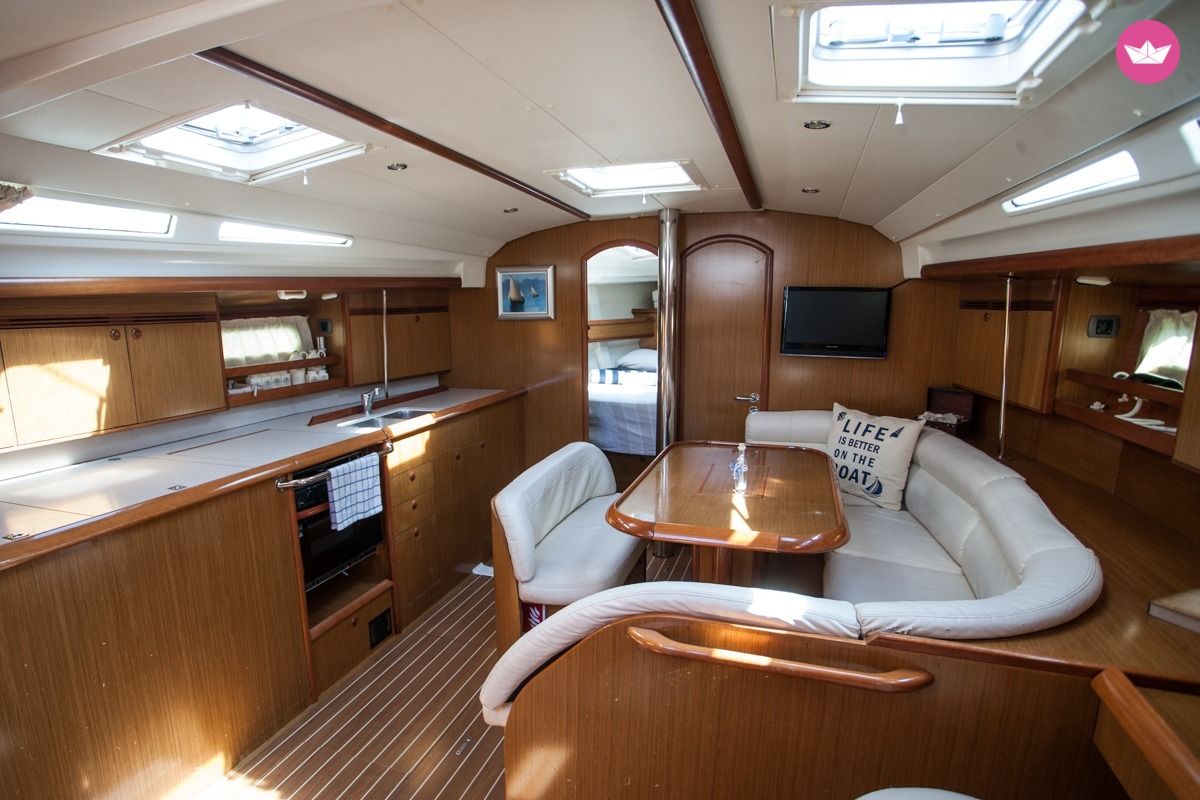 Noleggio Sun Odyssey 45