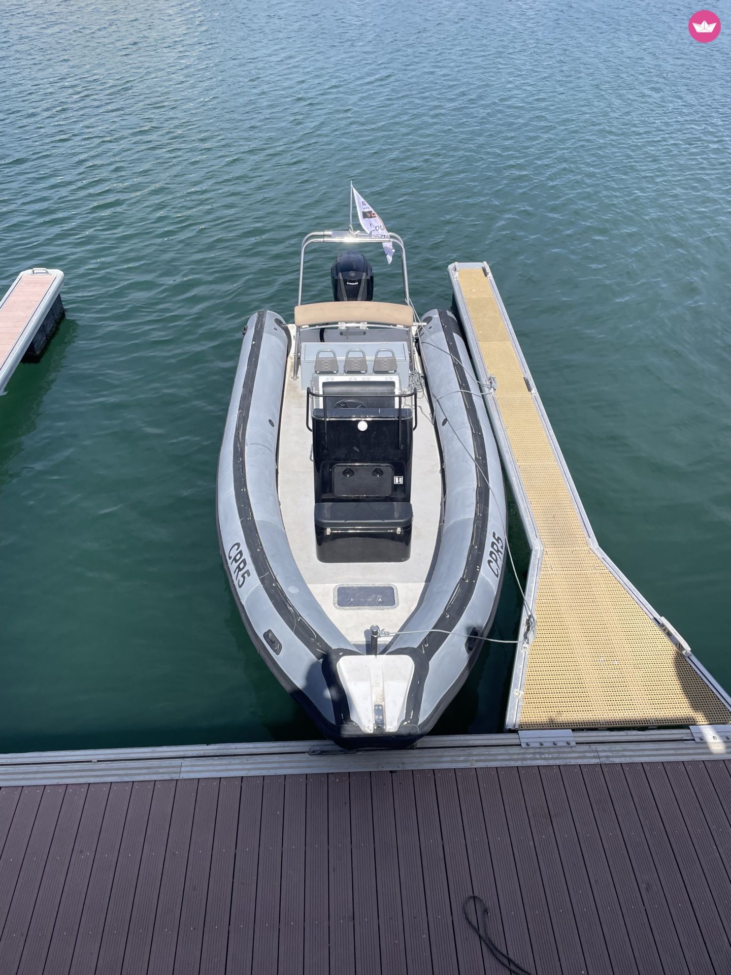 Semi-rigide Zeppelin Xvpro 750 200cv
