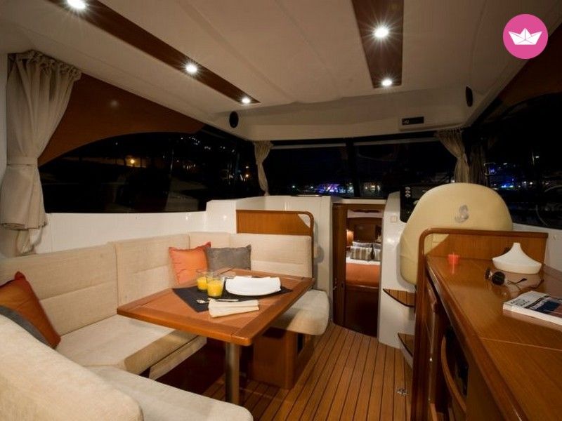 Beneteau Antares 30 Fly in Split for hire