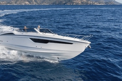 Charter Motorboat Windy W34 Alize Split
