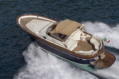 Miete Motorboot Fratelli Aprea 38 luxury gozzo sorrentino Capri