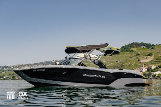 Lausanne Motorboat Mastercraft X24 alt tag text