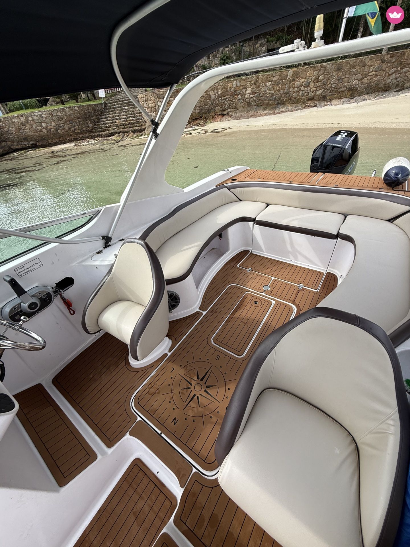 Bateau à moteur Futura Futura tecnoboat 300cv 6