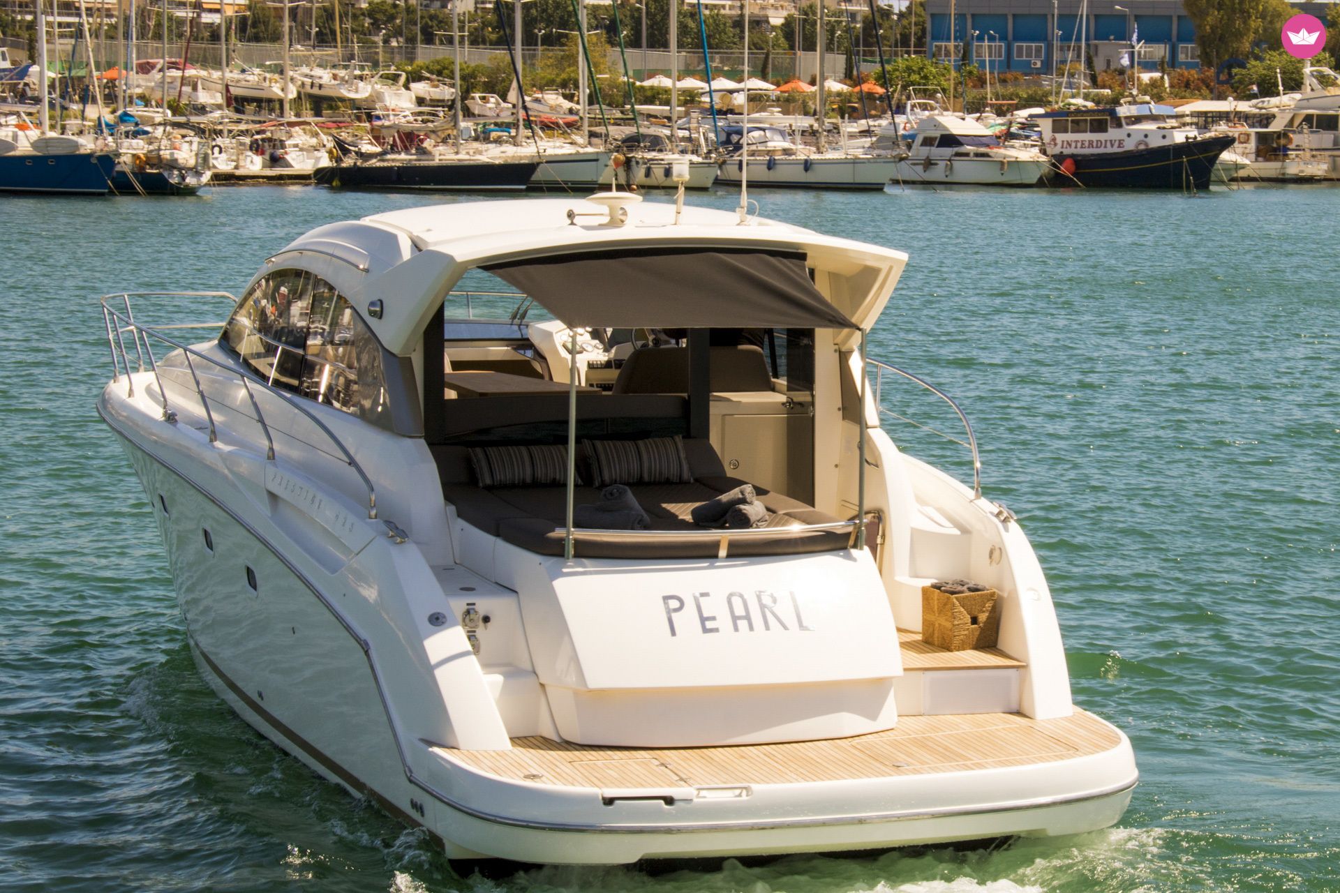 Charter Motorboat Jeanneau Prestige 42 S Alimos