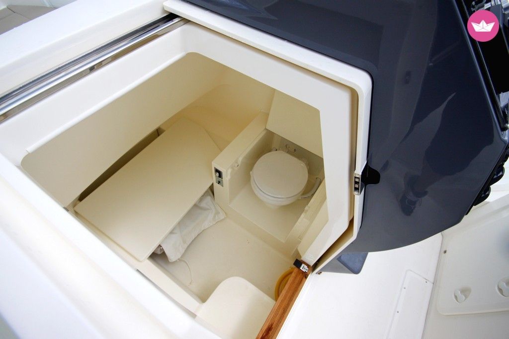 Capelli Tempest 800 Sun + Suzuki in Sukošan  