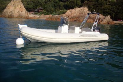 Alquiler Neumática  Capelli Tempest 626 Saint-Florent