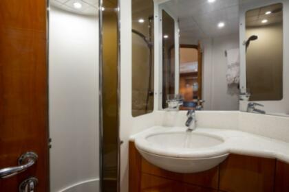 Melhor Iate Charter em Menorca - Princesa V65 em Mahon - até 12 passageiros - perfeitamente equipado