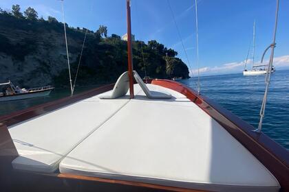 Noleggio Barca a motore Apreamare Lancia Sorrentina 8 mt Isola d'Ischia