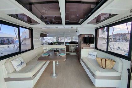 Location Catamaran  Bali 4.1 Grimaud