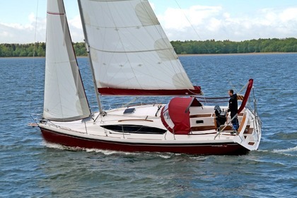 Hire Sailboat Maxus 33.1 RS Prestige + Wilkasy