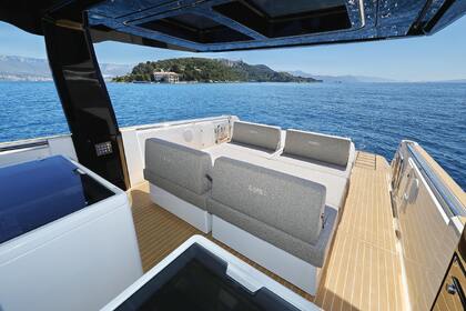 Hyra båt Motorbåt Fjord Boats Fjord 41 XL Brač