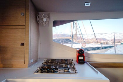 CATAMARÁN – FOUNTAINE PAJOT ISLA 40 “ATLANTIC”