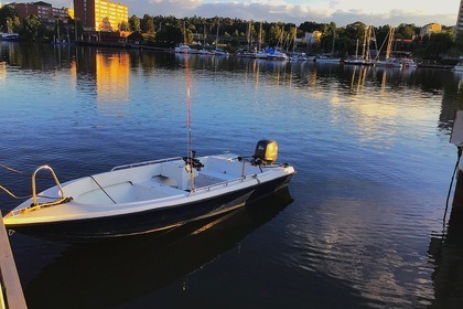 Hire Motorboat Belona Belona 40hk Yamaha 4 takt Slagsta