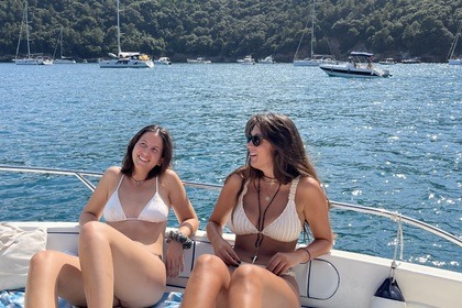 Hyra båt Motorbåt BOAT BLUMARE DYUK 560 La Spezia