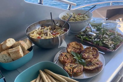 Tayyarah - AB 78 Yacht Charter