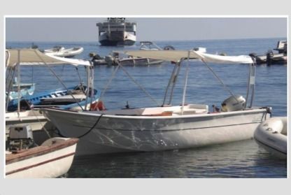 Аренда Моторное судно Lancia Smeralda 520 Filicudi Porto