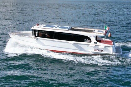 Hire Motorboat Baumarine VTR 13,6 - Lago Maggiore Stresa