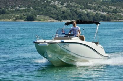 Location Bateau à moteur Quicksilver Activ 605 Open 150 Vodice
