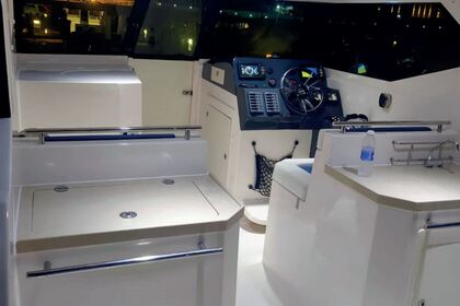 Rental Motorboat Silver Craft 31HT Muscat