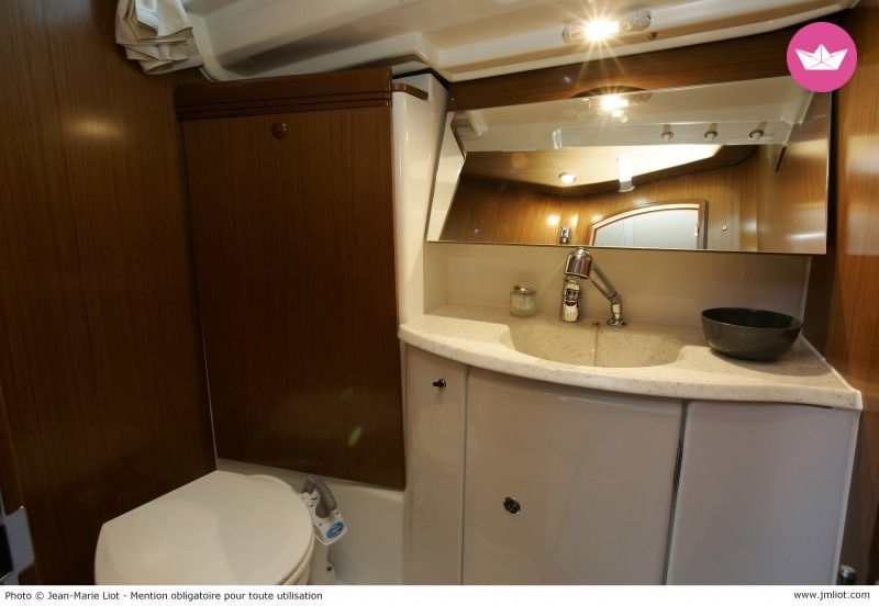 Jeanneau Sun Odyssey 42I in Athens  