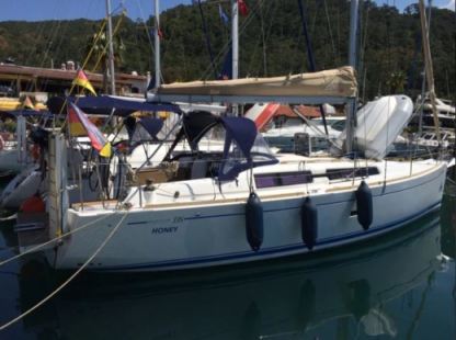 Charter Sailboat Dufour 335 Golfo Aranci