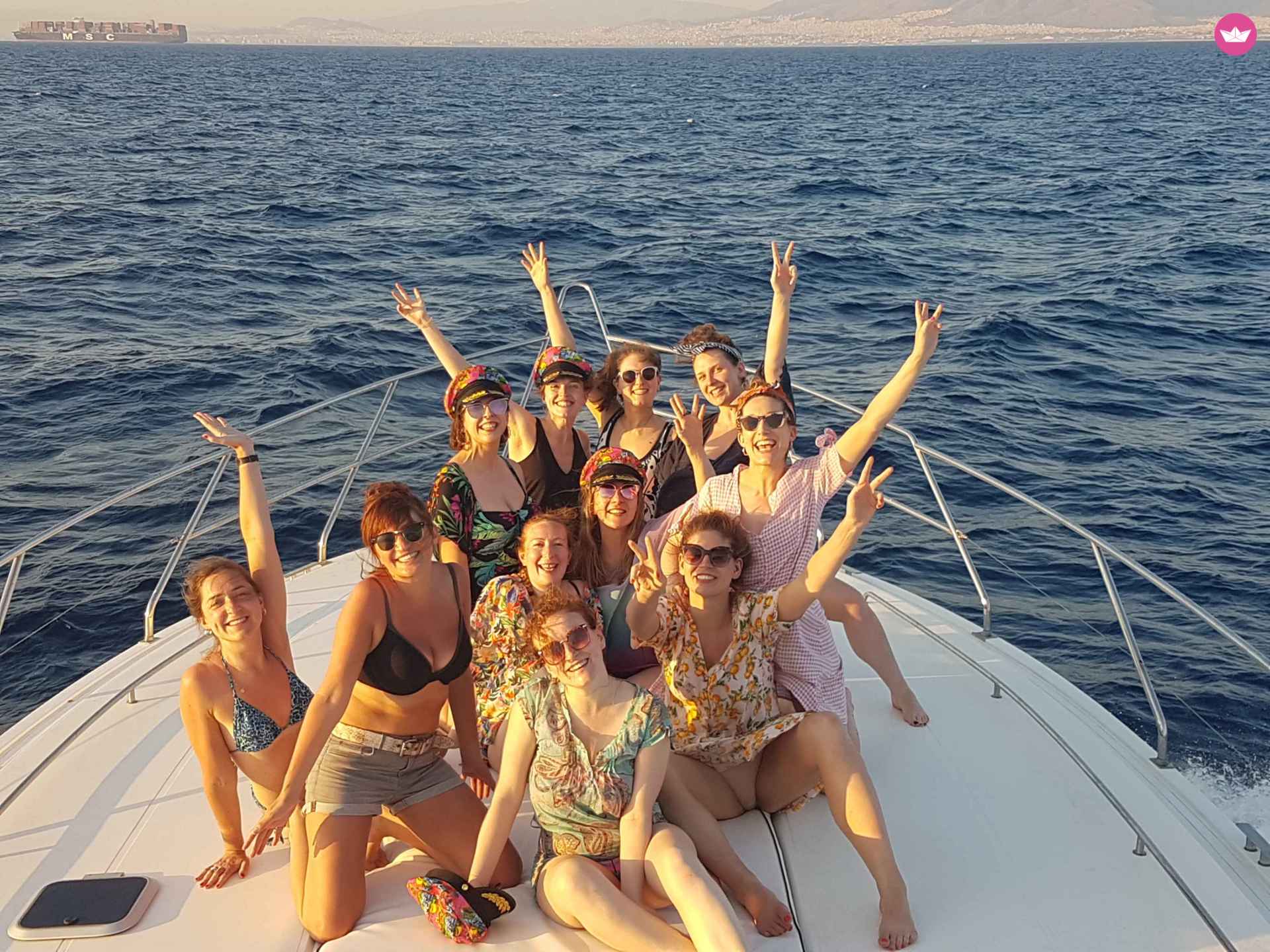 Rental motorboat in Athens  