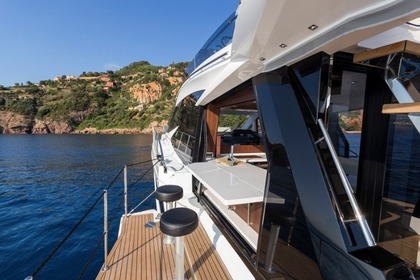 Galeon 500 Fly