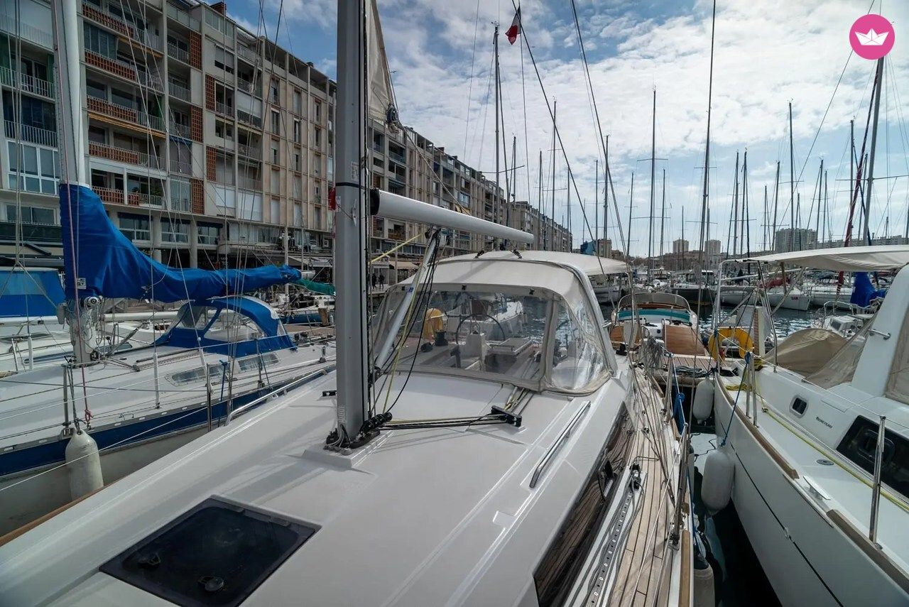 Voilier Beneteau Oceanis 35 10.45m 3