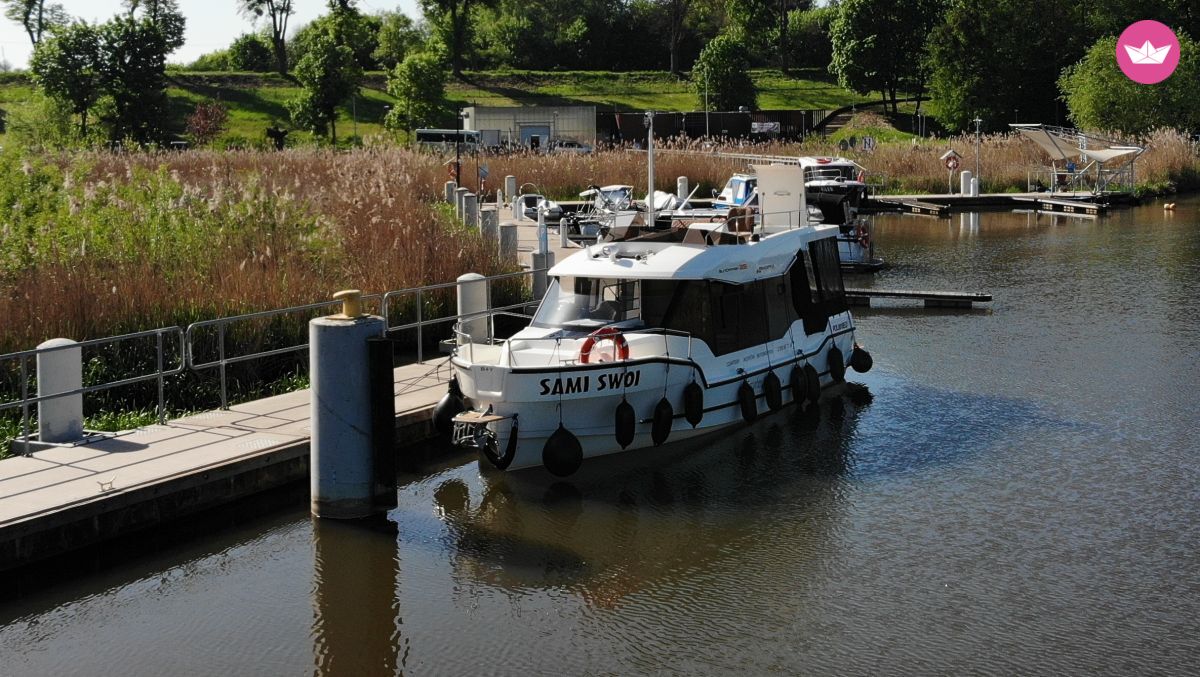 Péniche Balt Yacht Suncamper 35 Flybirdge 2