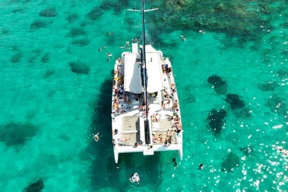 Catamarã – Desfrute de um Dia Perfeito