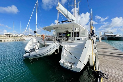 Hire Catamaran Lagoon-Bénéteau Lagoon 450 F - 4 + 2 cab. Tortola