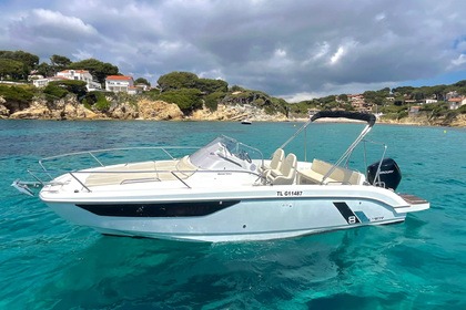 Noleggio Barca a motore Beneteau FLYER 8 SUNDECK Bandol