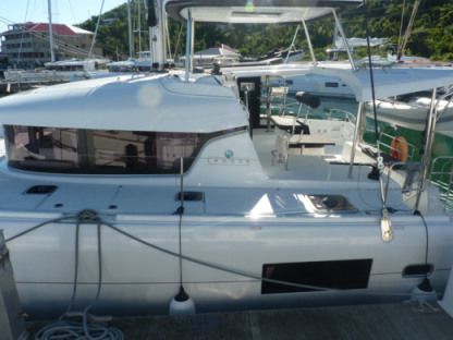 Charter Catamaran Lagoon Lagoon 42 Tortola