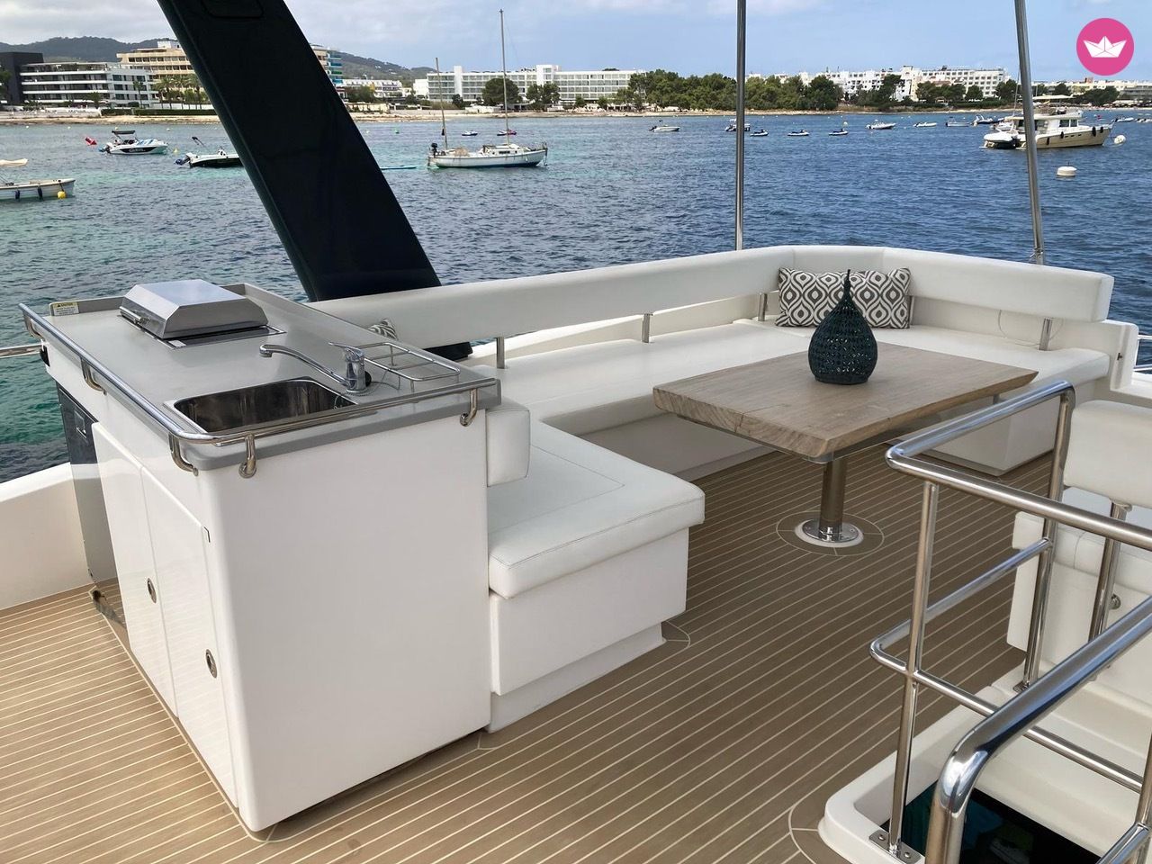 Catamaran Leopard 43 Power Cat Full Equipe 13m 7