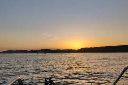 Bahri Charters  - power boat daily cruise