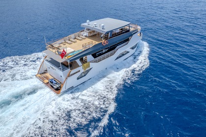 Custom built luxury motor yacht with a capacity of 12 people