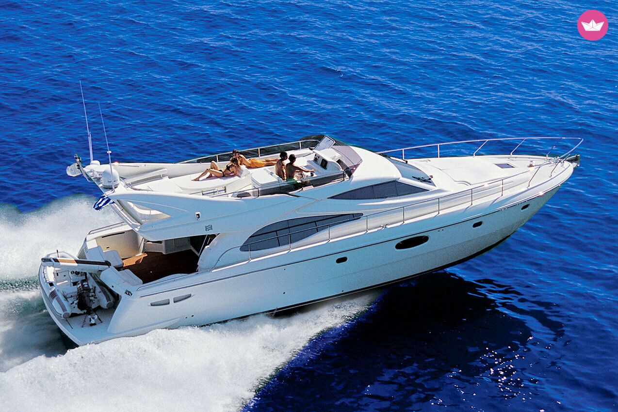 Bateau à moteur Ferretti 591 2100cv