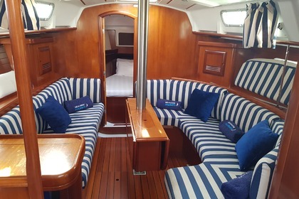 OCEANIS CLIPPER 361 con amarre incluído en MARINA PORT IBIZA