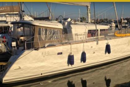 Rental Catamaran LAGOON 450F Naples