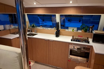 Catamaran Bali Catsmart DORTOKA