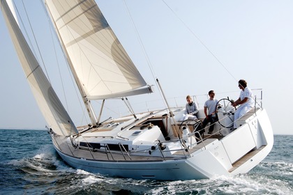 Charter Sailboat DUFOUR 445 Grand Large Grimaud