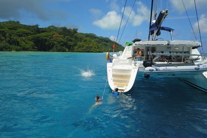 Charter Catamaran Lagoon Lagoon 500 Raiatea
