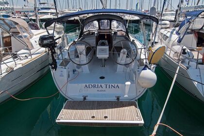 Hire Sailboat BAVARIA CRUISER 34 Split