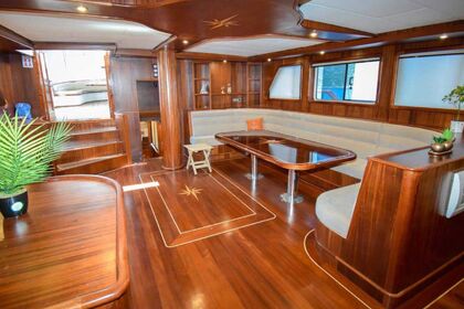 Аренда Гулеты с 6 Каютами в Мармарисе