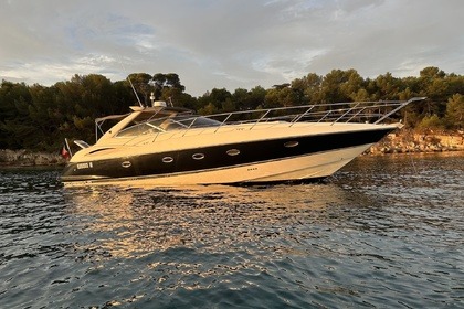 Charter Motorboat Sunseeker 44 Camargue Golfe Juan