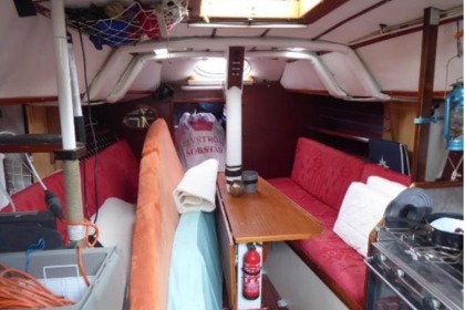 Charter Sailboat chantier de la Marine Toulon Frioul 38 Azores