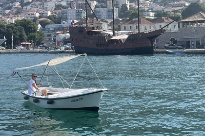 Hyra båt Båt utan licens  Elan Pasara 490 Dubrovnik
