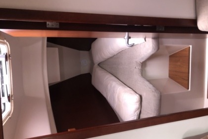 Descubra Ibiza e sua costa em um veleiro Hanse