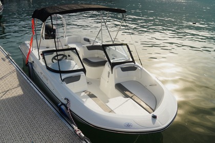 Bayliner E6
