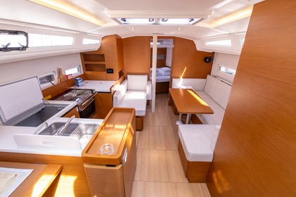 Hyra båt Segelbåt Jeanneau Sun Odyssey 410 - 3 cab. Biograd na Moru